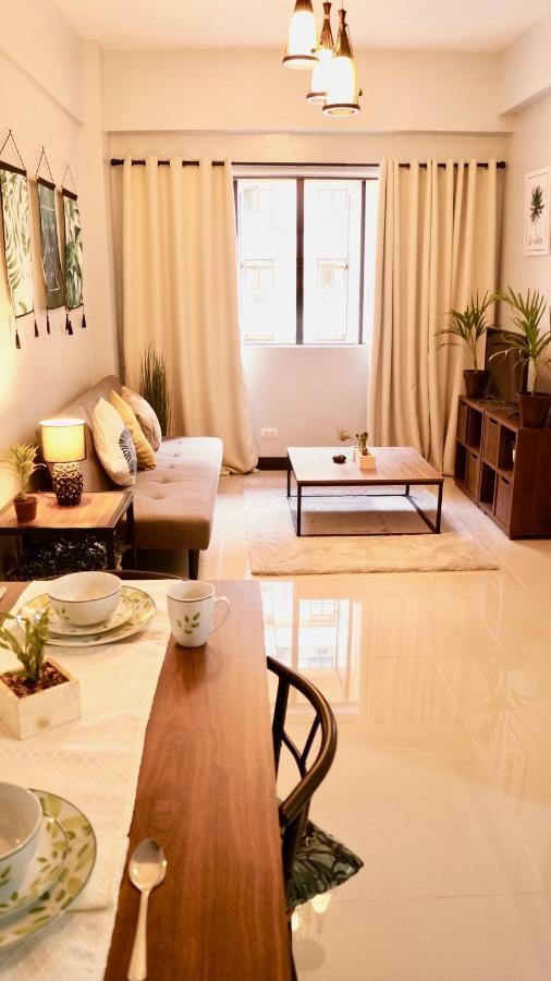 Manila Airport Staycation Near Naia Terminal 3 * Pasay